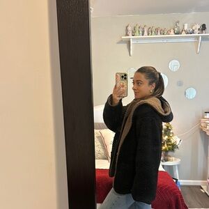 Reversible Black and Brown Sherpa